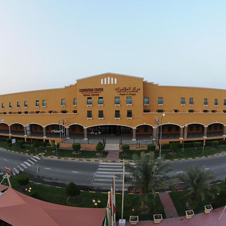 The Convention Center & Royal Suites Hotel Koeweit Buitenkant foto